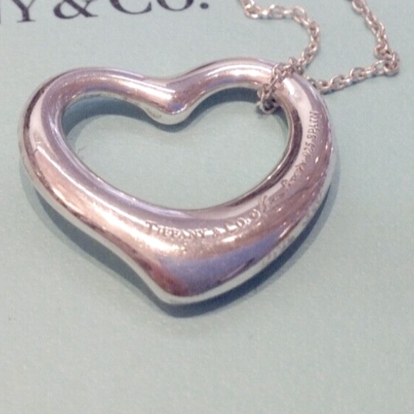 TIFFANY & CO.STERLING SILVER ELSA PERETTI OPEN HEART NECKLACE WITH DIAMOND! - Picture 5 of 5